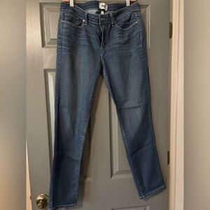 Paige Skyline Ankle Peg jeans medium-dark wash size 32
